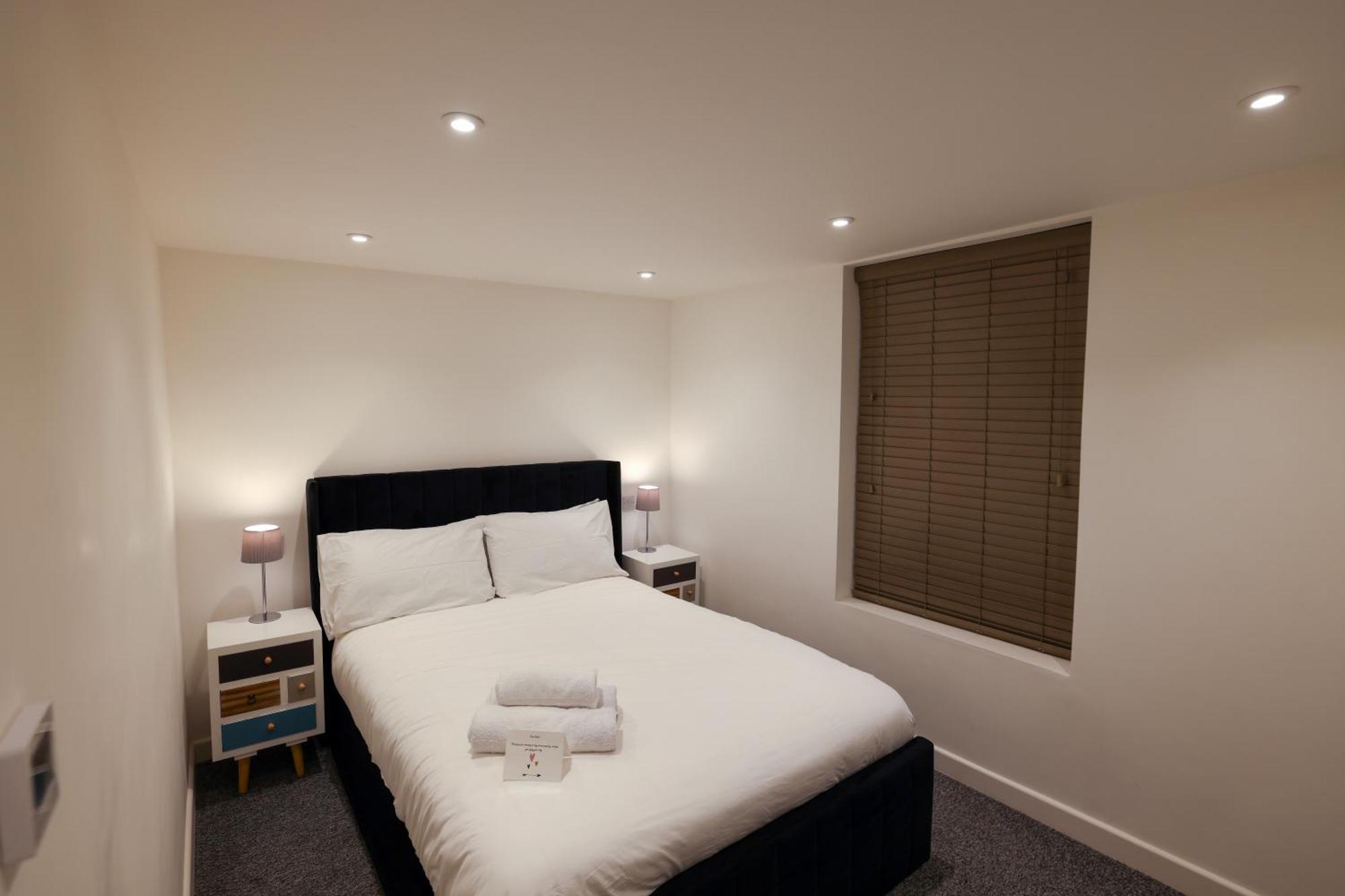 Stylish 1 Bed Apartment In Bicester Town Centre Exterior foto