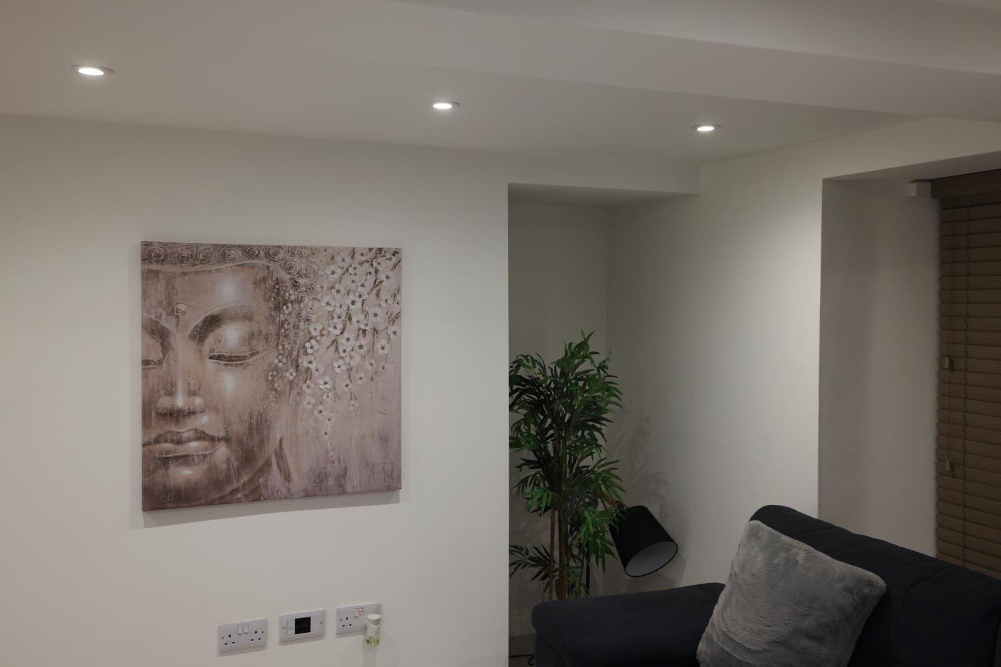 Stylish 1 Bed Apartment In Bicester Town Centre Exterior foto